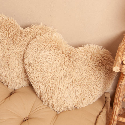 Hartvormig Sierkussen – Bleached Sand Beige (40x45 cm)