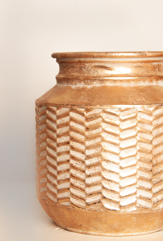 Set Goudkleurige Bloempotten – Luxe en Stijlvolle Verfraaiing voor je Planten