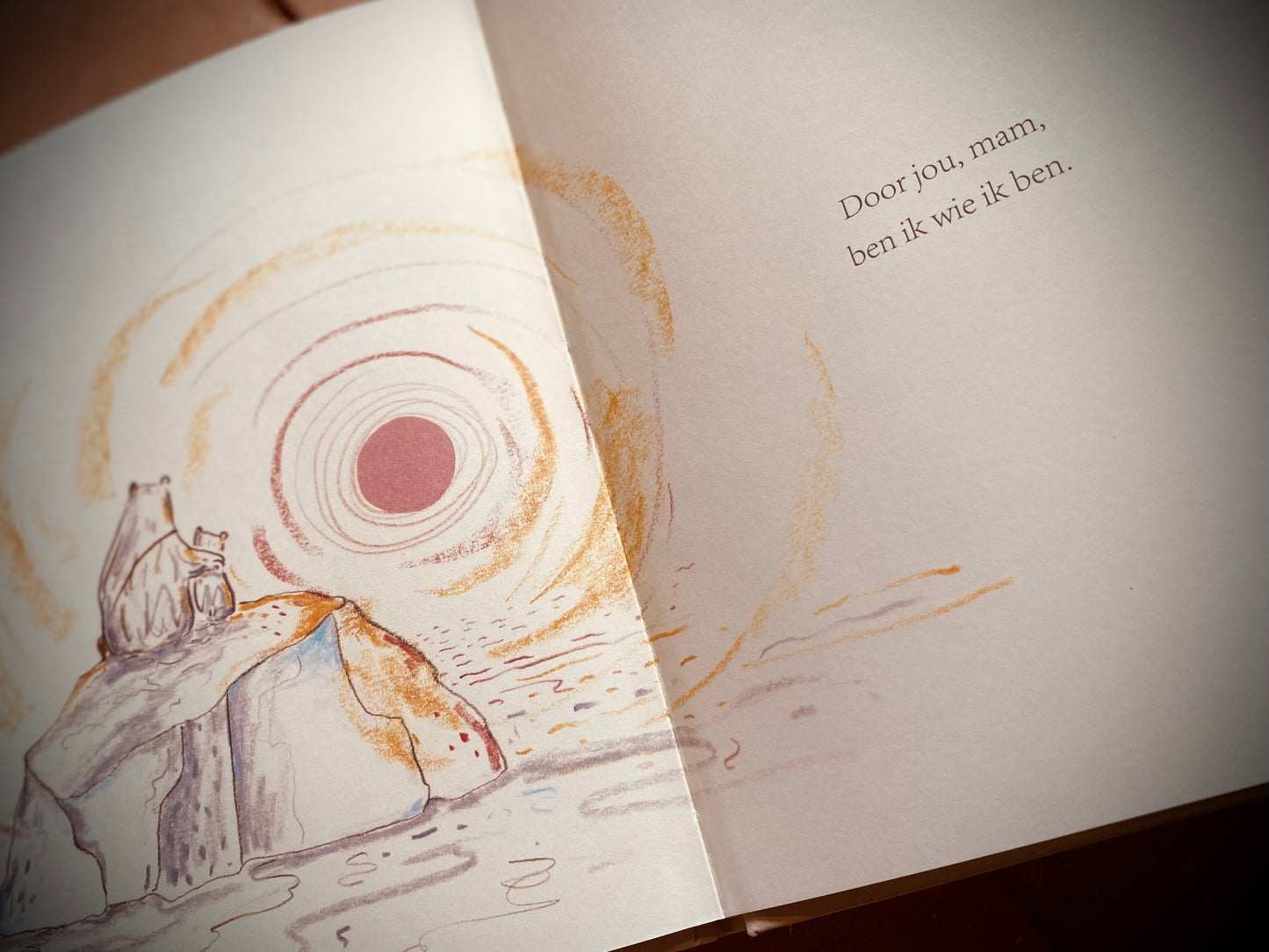 Boekje "Door jou mam" – Het Liefste Cadeauboek voor Iedere (Aanstaande) Moeder