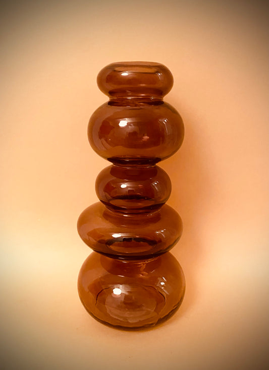 Bruine glazen bobbelvaas – stijlvolle warmte voor elk interieur