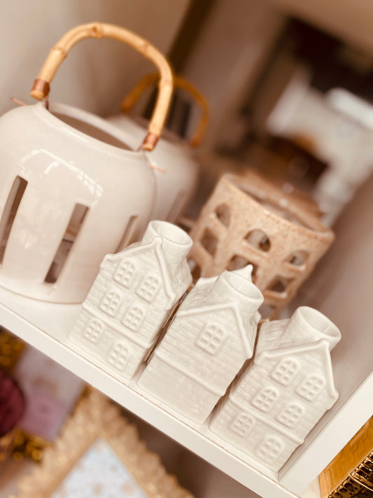 Set van 3 Witte Huisjes Kandelaar – Stijlvolle Sfeer Voor Elk Interieur