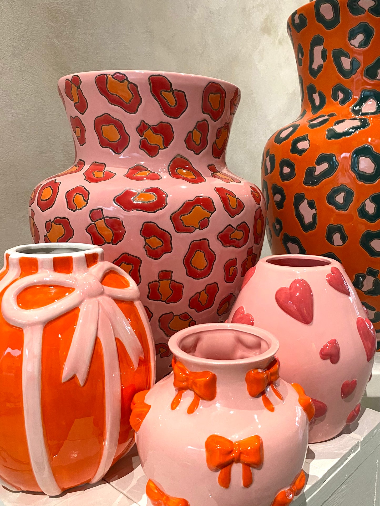 Robuuste Cheeta Vaas – Stoer, Elegant en Uniek